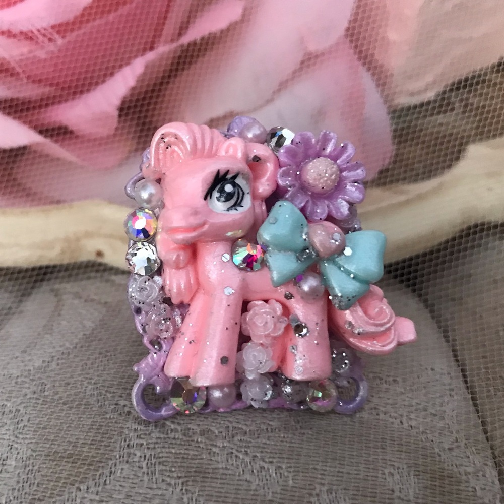 Pink pony ring